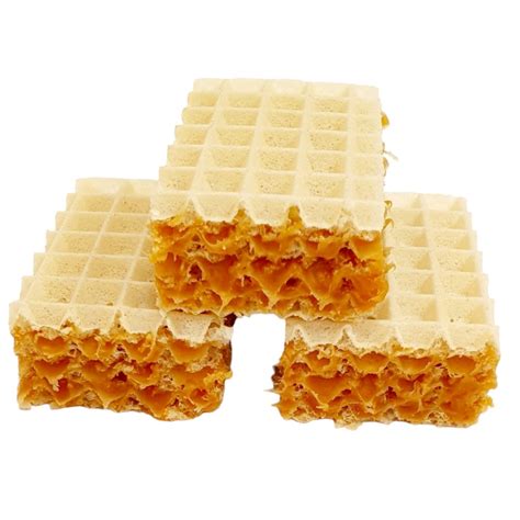 Olandiški karameliniai vafliai (stroopwafels) su puodeliu kavos