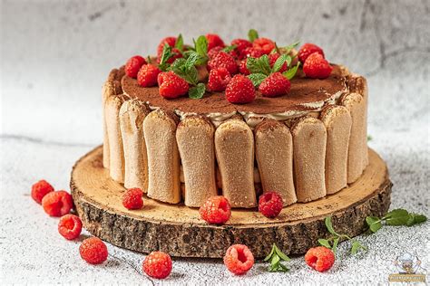 Tiramisu su uogomis