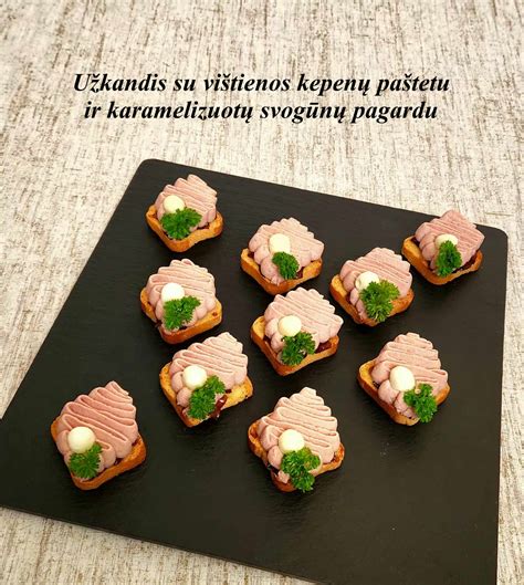 Vieno kąsnio užkandžių variacijos su kriaušėmis