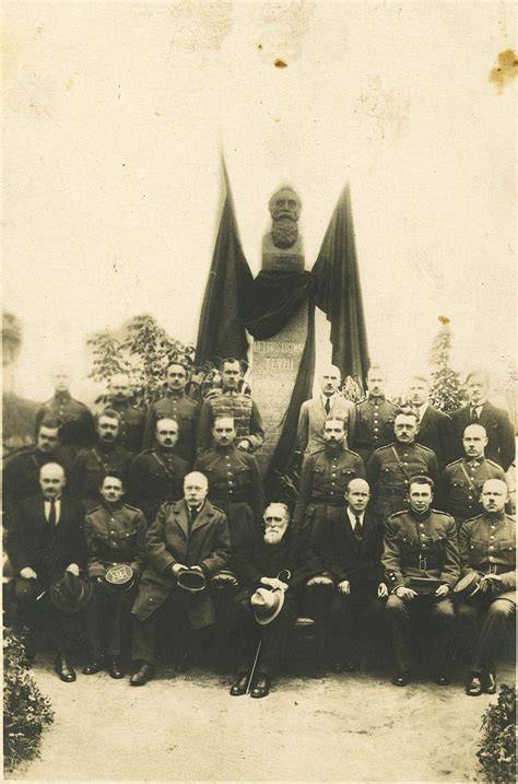 Istorinis greitpuodžio brėžinys arba nuotrauka
