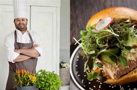 Virtuvės šefas dirbantis studijoje