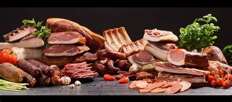 Rūkytų mėsos gaminių įvairovė