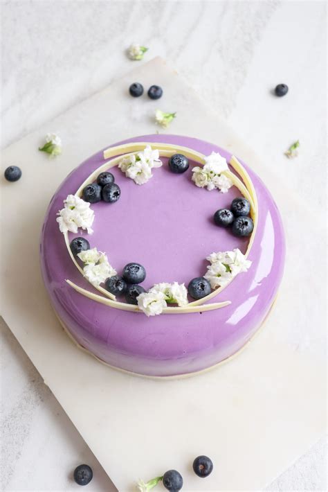 Tortas su veidrodine glazūra