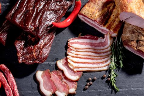 Krakių mėsinės produkcijos asortimentas