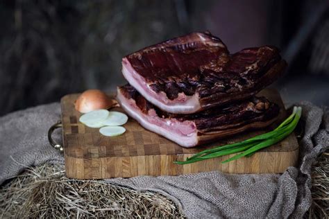 procesas ruošiant mėsos įdarą