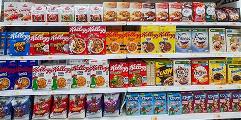 Įvairūs maisto produktai, galintys būti garnyrais