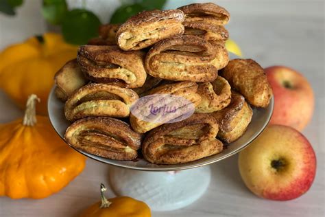 Moliūgas su obuoliais ir cinamonu