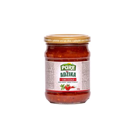 Šviežiai paruošta nevirinta adžika