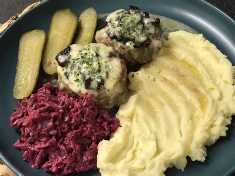 Infografika: Mėsos faršo nauda ir paruošimas