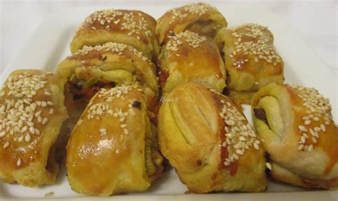 Pyragėliai su daržovėmis ir sūriu