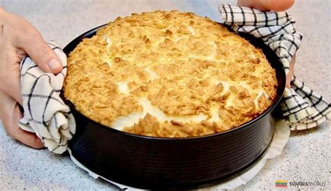 Grietinės pyrago ingredientai ir paruošimo etapai