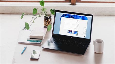 Kompiuterio ekranas su kulinarijos pamokos vaizdu