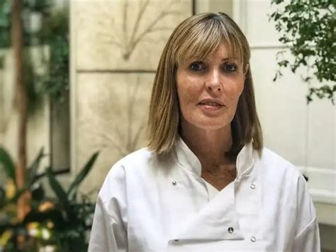 Nuotrauka su Skye Gyngell virtuvėje