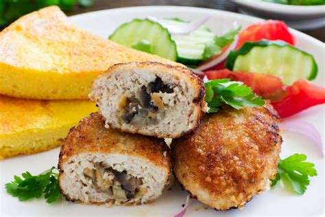 Zrazai su grybų įdaru