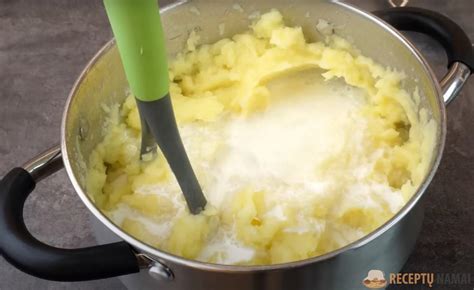 Bulvių košės ingredientai ir paruošimas