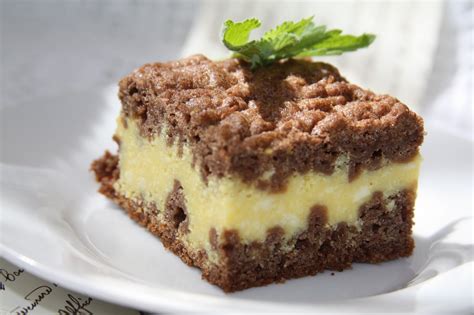 Kakavinis varškės pyragas su kontrastingu pagrindu