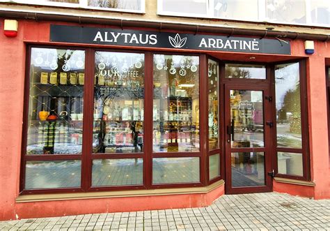 Alytaus kepyklų vitrinos