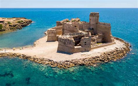 La Castella tvirtovė jūroje