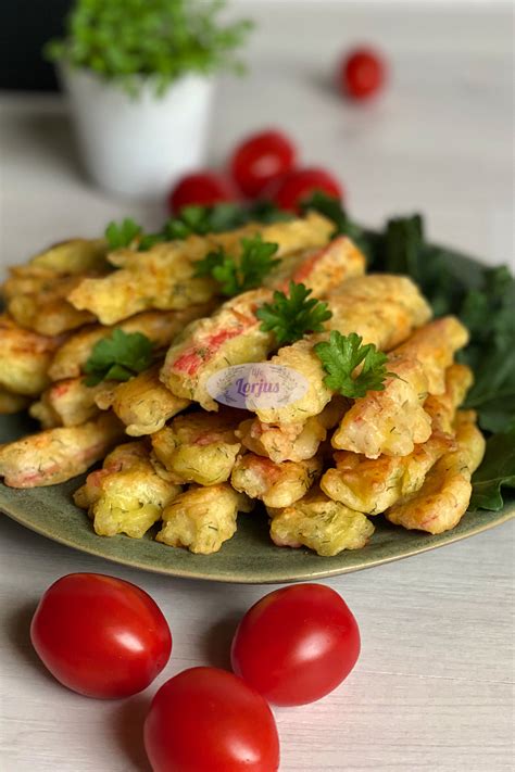 Sūrio lazdelės tešloje