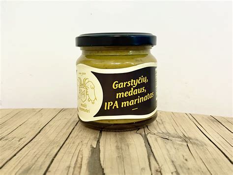 Medaus ir garstyčių marinatas lašišai