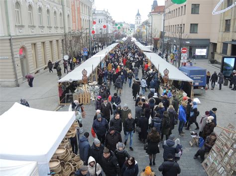 Tradiciniai hanokai Bukčongo kaimelyje žiemą