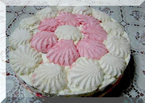 Zefyrinis tortas su grietine