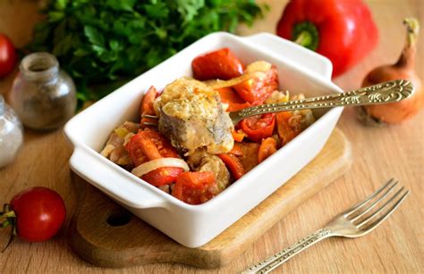 Lydeka su daržovėmis orkaitėje