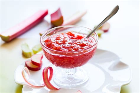 Šaldytų rabarbarų paruošimas žiemai