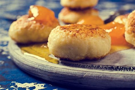 Sveikuoliški varškėčiai su vaisiais