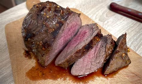 Azijietiškas stirnienos marinatas su imbieru ir sojų padažu