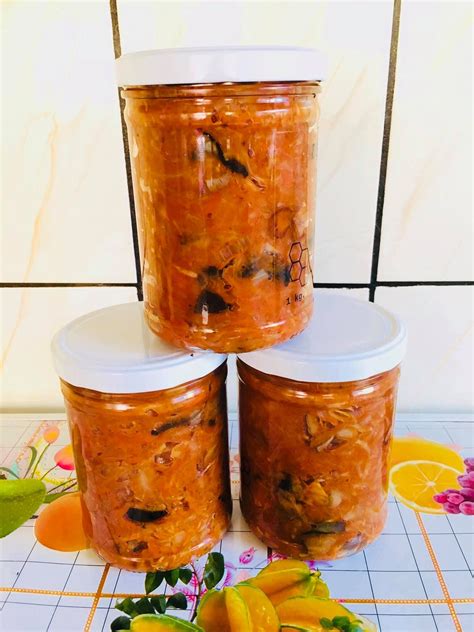 Fermentuoti kopūstai su grybais