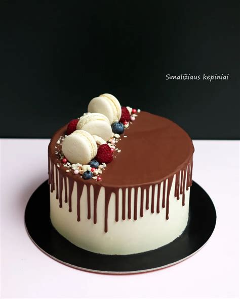 Įvairių skonių musiniai tortai