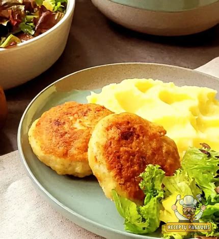 Kotletai su manų kruopomis
