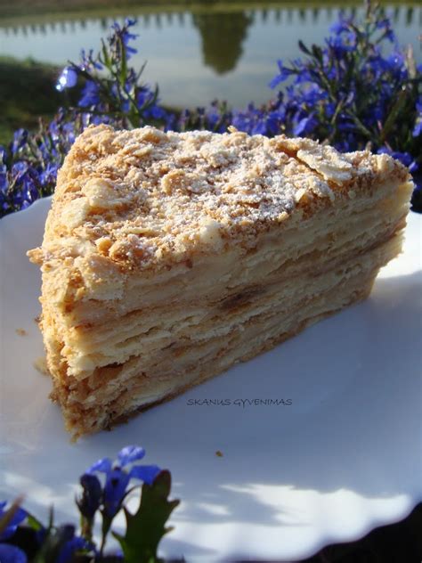 tortas Napoleonas sluoksniai