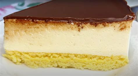 Paukščių pieno torto sudedamosios dalys