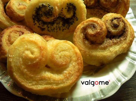 Paprasti sausainiai iš tešlos