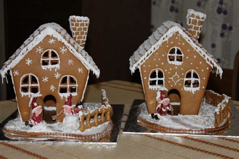 Tradiciniai meduoliniai nameliai