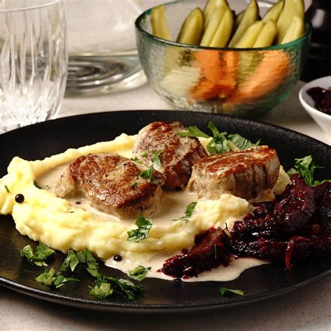 Įvairūs kiaulienos išpjovos patiekalai