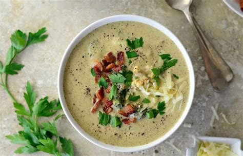 Kreminė svogūnų ir raugintų kopūstų sriuba