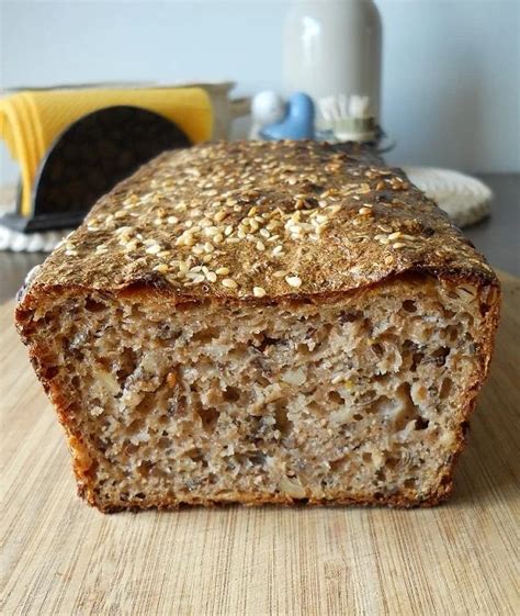 Duona su įvairiomis sėklomis