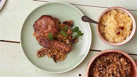 ingredientai troškintiems kopūstams