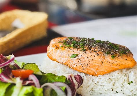 Šoninės kepsnys su daržovėmis