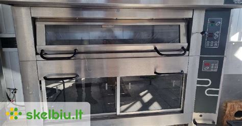 Senovinė duonos kepimo krosnis