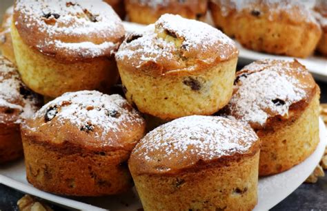 Šviežiai kepti keksiukai