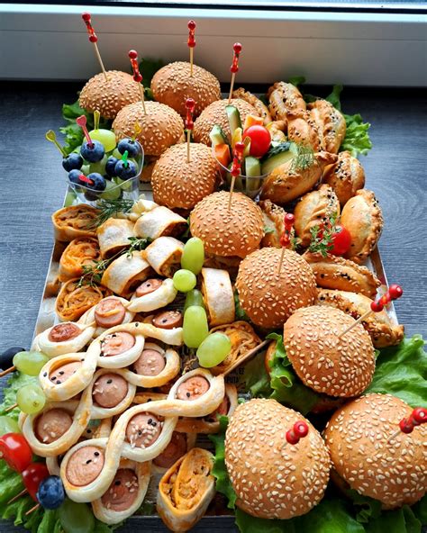 Įvairūs suaugusiųjų gimtadienio užkandžiai