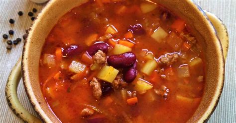 Charčio sriuba su faršu ir pupelėmis