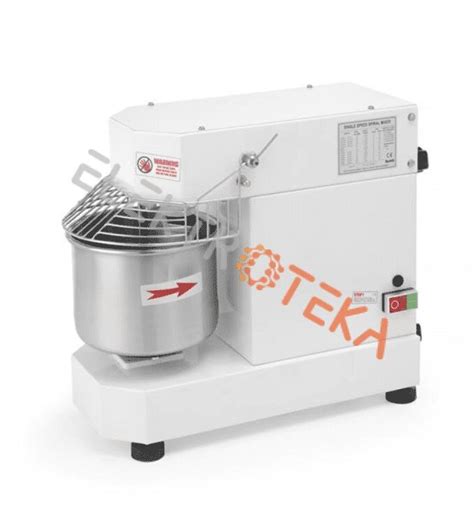 Nuotrauka su tešlos maišymu