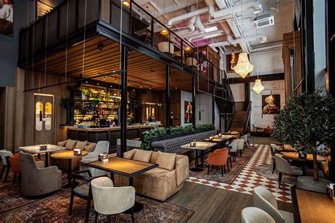 Talutti restorano interjeras