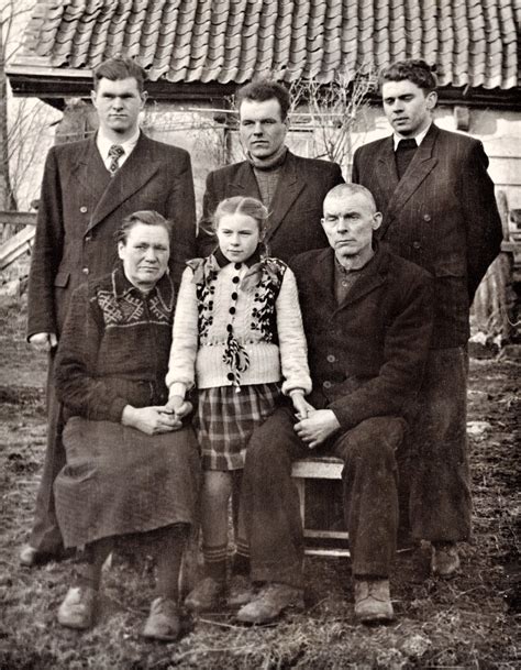 Dvi susipykusios šeimos