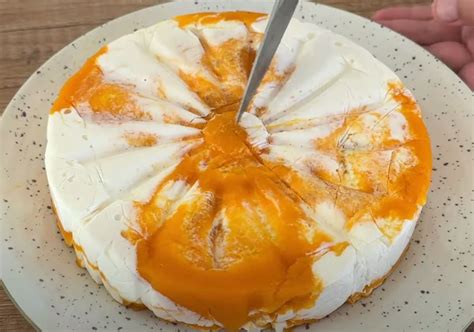 Skanus desertas iš kepto moliūgo